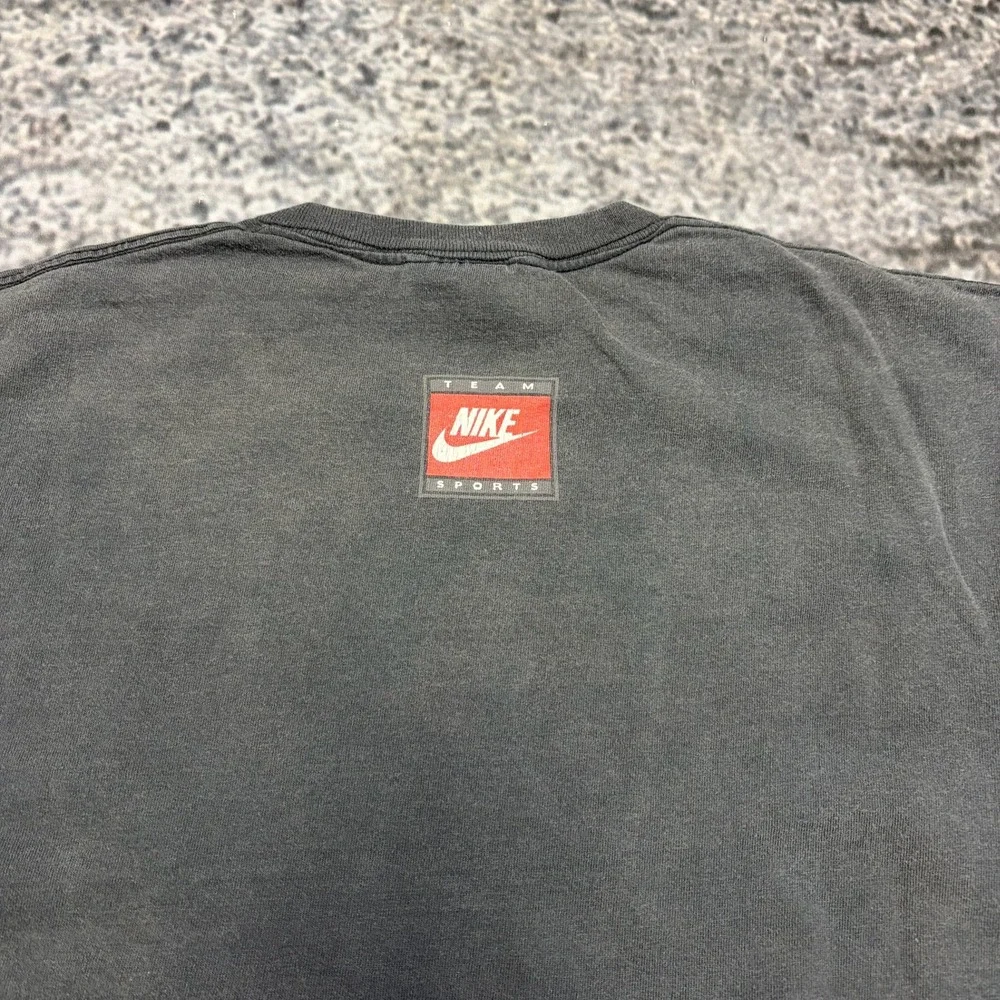 VTG Nike Center Swoosh Oakland Raiders T Shirt Mens Medium Black Faded USA 90s